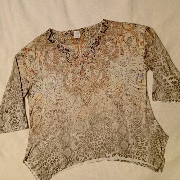5 for $10 Time and Tru Multiprint Bejeweled 3/4 Sleeve Sharkbite Hem Top XL - Picture 2 of 6